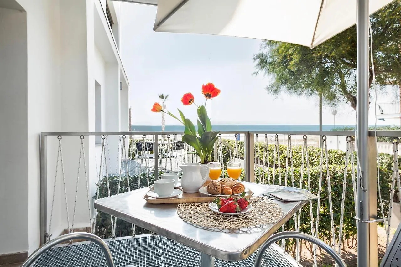 Apartamentos Marfina Castelldefels Apartment