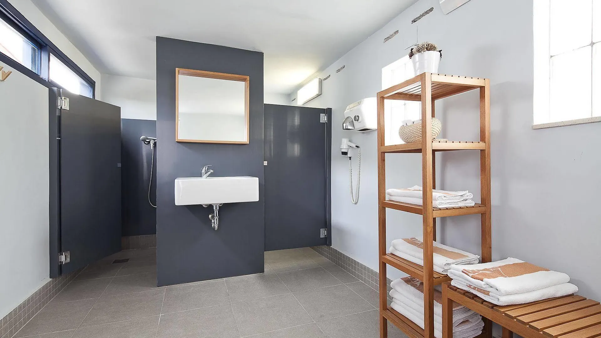 Apartamentos Marfina Castelldefels Spain
