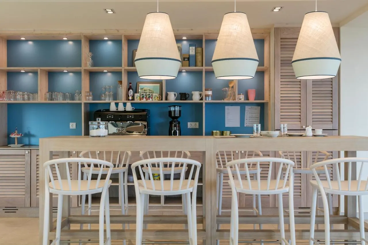 Apartamentos Marfina Castelldefels Apartment