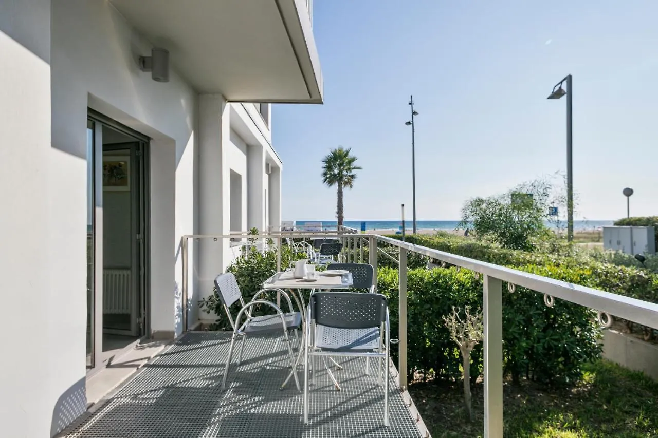 Apartamentos Marfina Castelldefels Spain