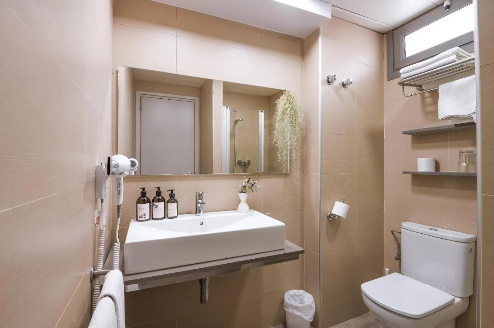 Apartamentos Marfina Castelldefels Spain
